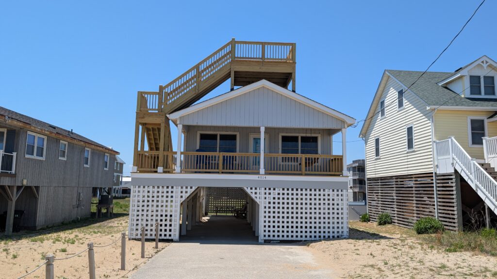 Janie’s Place – Semi-Oceanfront in Kitty Hawk