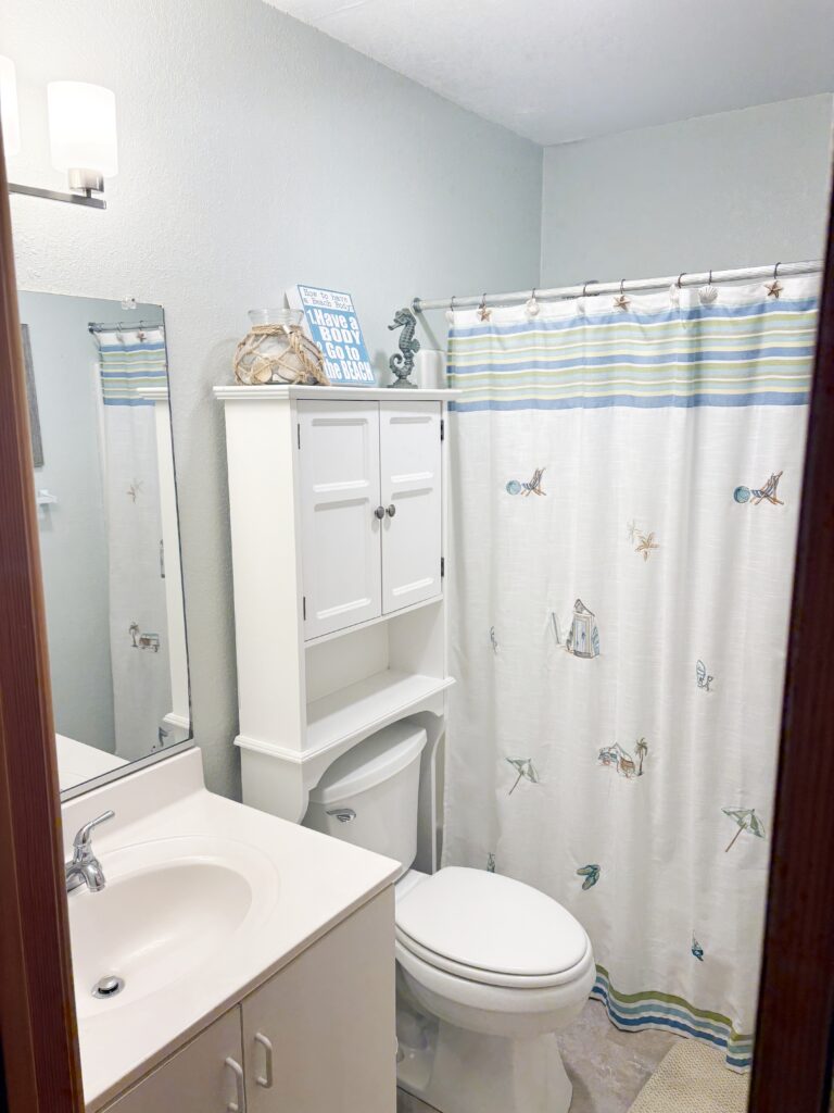 SandbUKet * Oceanside* Dog Friendly* Heart of KDH