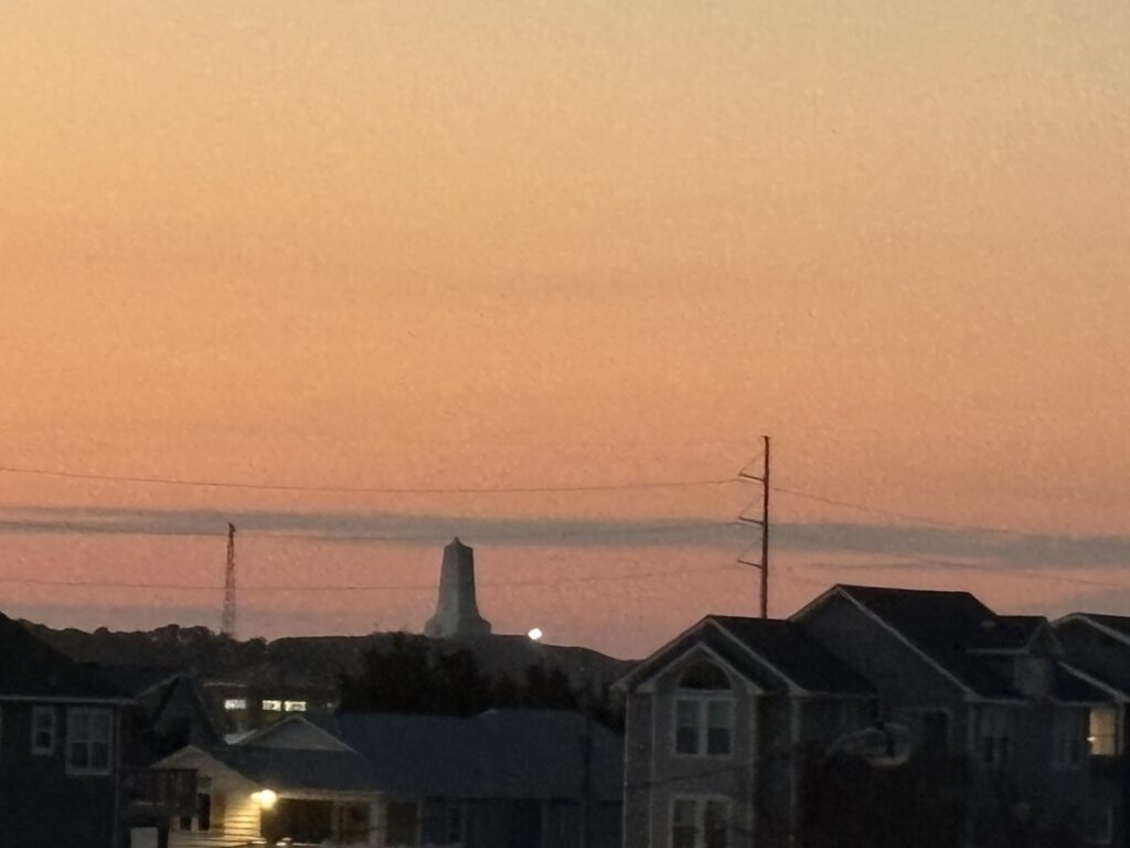 SandbUKet * Oceanside* Dog Friendly* Heart of KDH